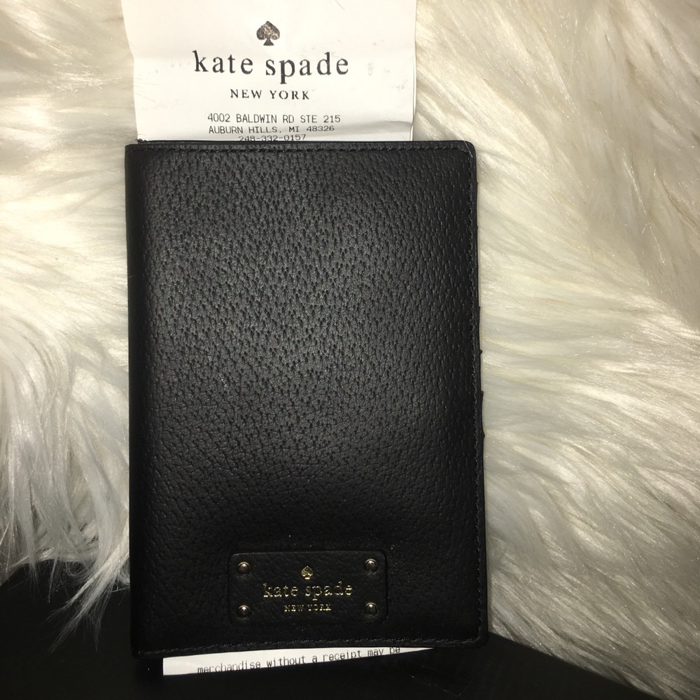 AUTHENTIC KATE SPADE PASSPORT WALLET